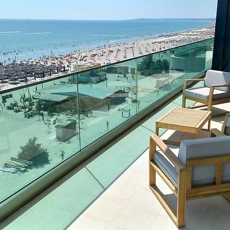 Luxury Promenada Apartment - Frontal Beachfront Mamaia Nord Năvodari 외부 사진