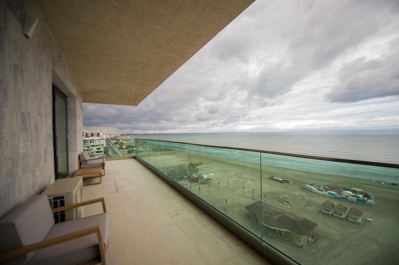 Luxury Promenada Apartment - Frontal Beachfront Mamaia Nord Năvodari 외부 사진