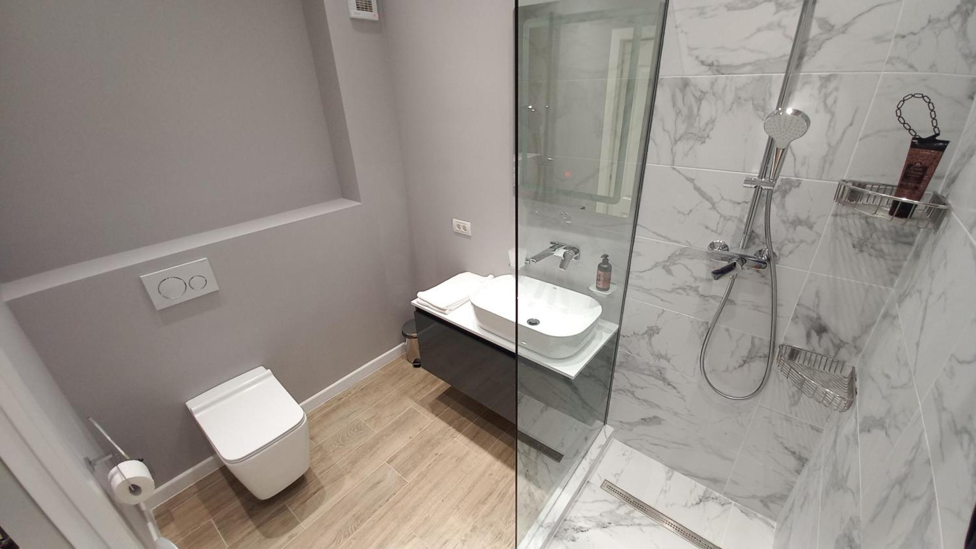 Luxury Promenada Apartment - Frontal Beachfront Mamaia Nord Năvodari 외부 사진