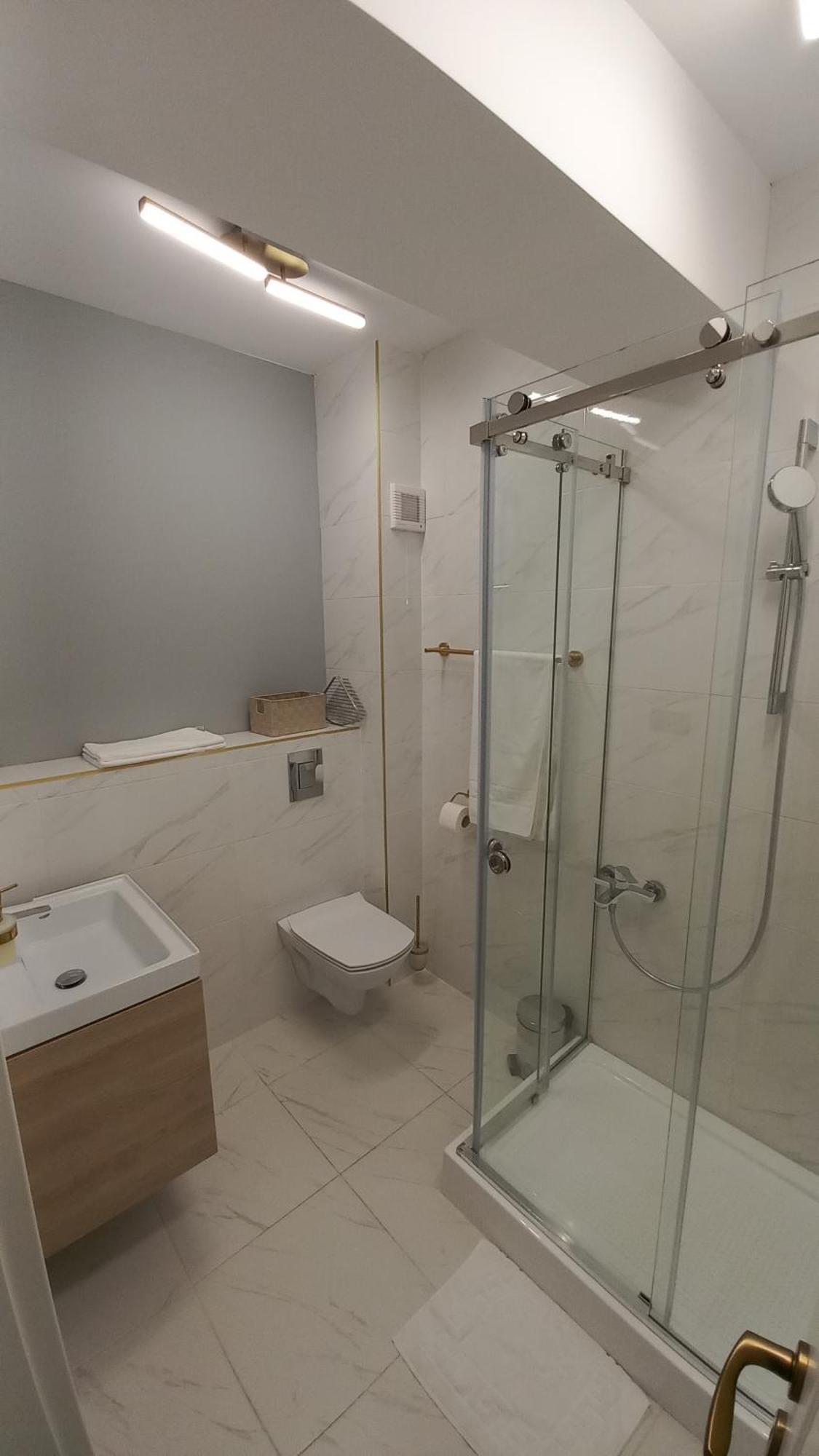 Luxury Promenada Apartment - Frontal Beachfront Mamaia Nord Năvodari 외부 사진