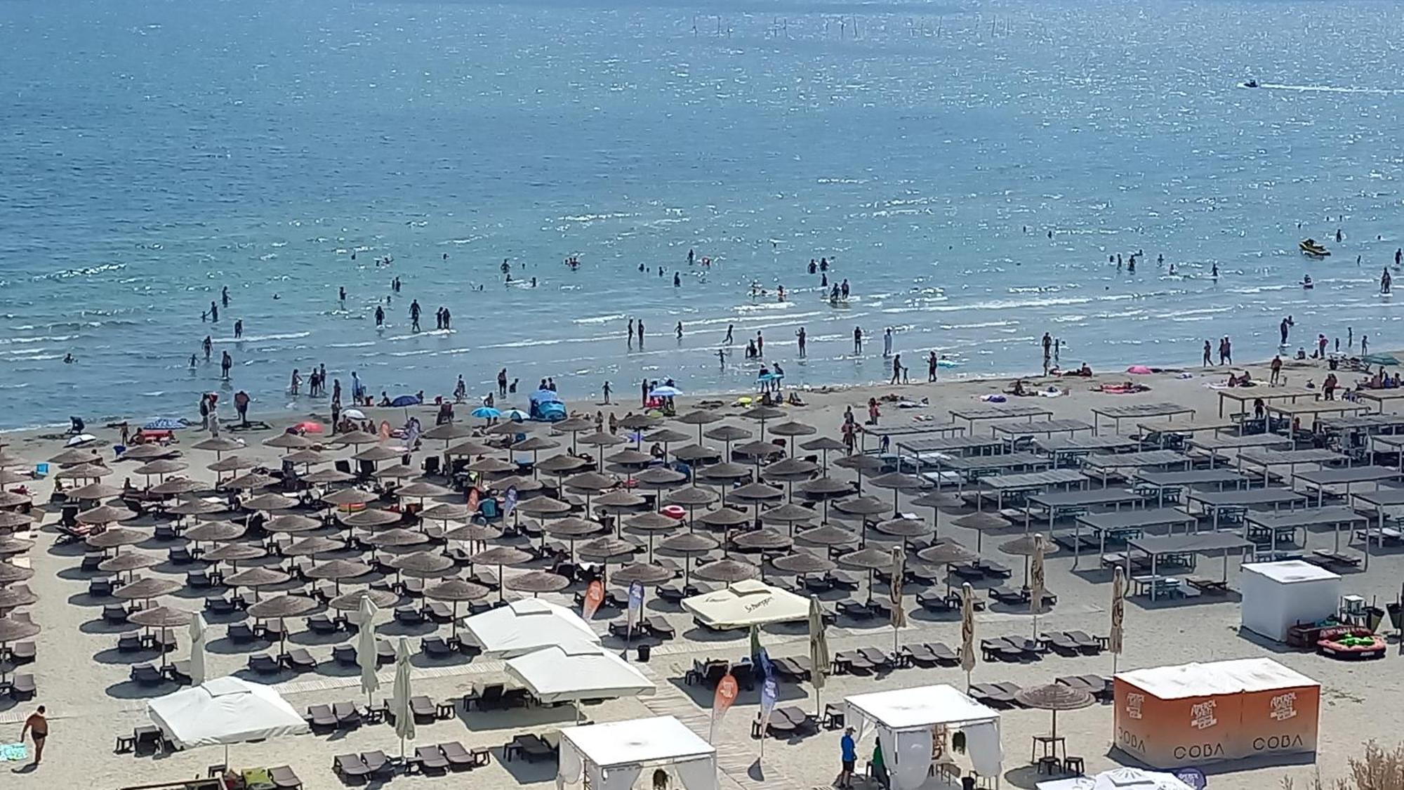 Luxury Promenada Apartment - Frontal Beachfront Mamaia Nord Năvodari 외부 사진